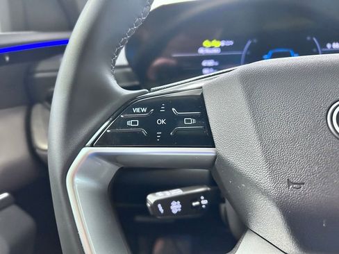 Certified 2025 Audi Q5 Premium w/ Convenience Package image 9