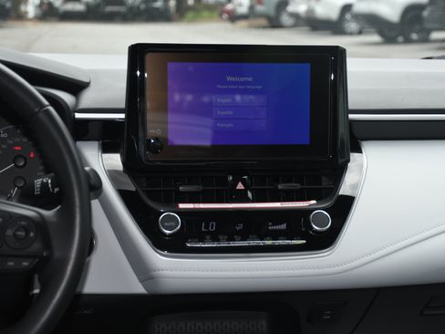 Certified 2025 Toyota Corolla SE FWD image 15