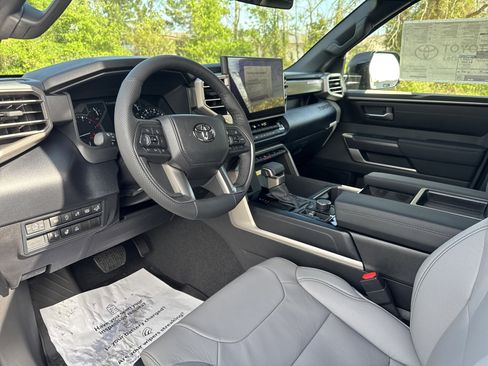 New 2026 Toyota Tundra SR5 AWD/4WD image 15