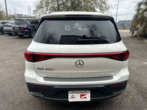 Used 2023 Mercedes-Benz EQB 250+ image 10