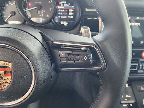 Used 2024 Porsche Macan w/ Premium Plus Package image 31