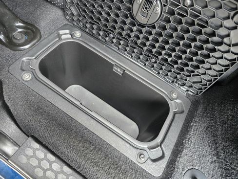 Used 2024 RAM 3500 Laramie image 38