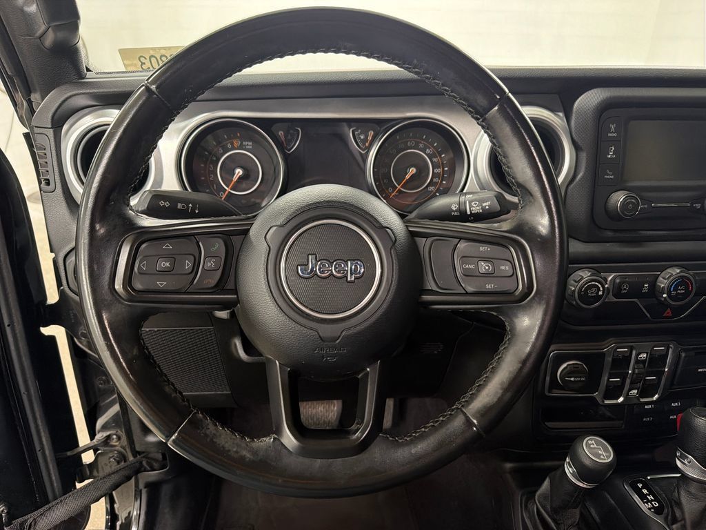 Used 2021 Jeep Gladiator Sport AWD/4WD image 16