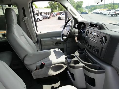 Used 2014 Ford E-350 and Econoline 350 XL w/ Power Windows & Locks Group RWD image 39