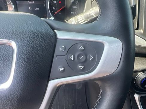 Used 2023 GMC Terrain SLT w/ LPO, Floor Liner Package AWD/4WD image 30