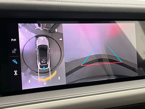 Used 2026 Porsche Cayenne E-Hybrid Coupe image 15