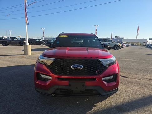 Used 2020 Ford Explorer ST w/ ST Street Pack image 10