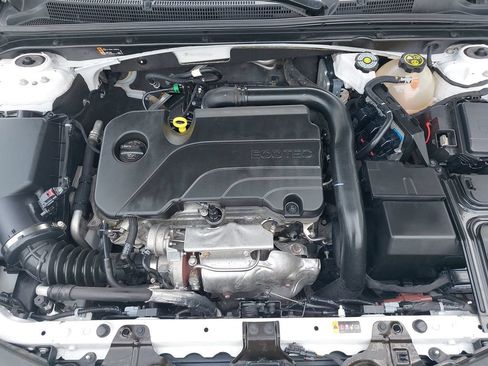 Used 2023 Chevrolet Malibu LT FWD image 26