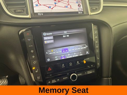 Used 2022 INFINITI QX50 Essential image 15