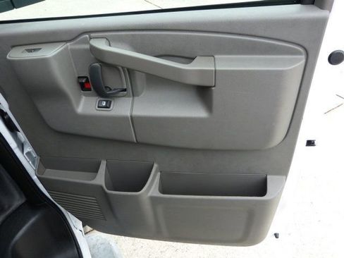 Used 2024 Chevrolet Express 2500 w/ Driver Convenience Package image 23