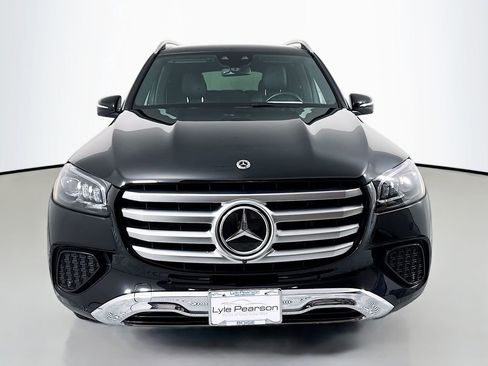 Used 2025 Mercedes-Benz GLS 450 4MATIC image 6