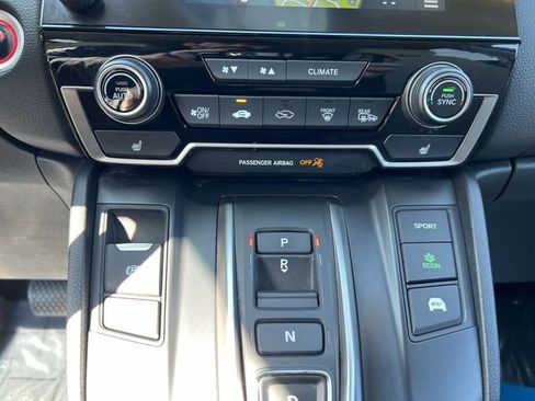 Used 2022 Honda CR-V Touring image 17