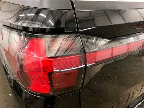 Used 2022 Hyundai Santa Cruz Limited w/ Cargo Package image 28