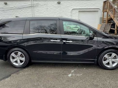 Used 2018 Honda Odyssey EX-L image 9