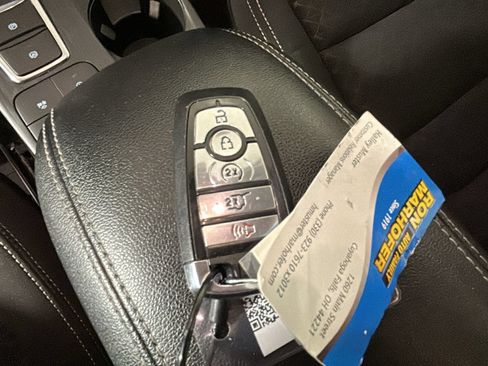 Used 2024 Ford Escape Active AWD/4WD image 23