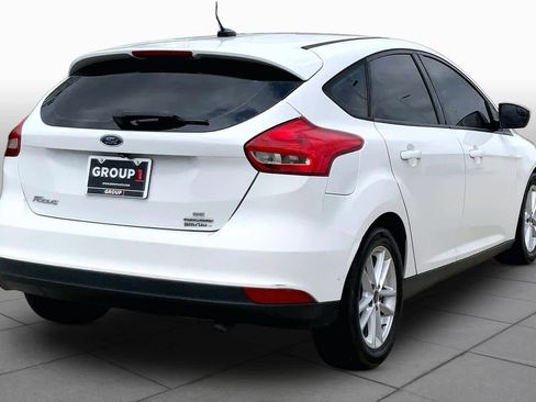 Used 2015 Ford Focus SE image 12