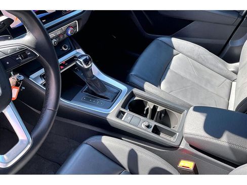 Used 2025 Audi Q3 2.0T Premium AWD/4WD image 15