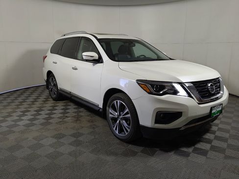 Used 2020 Nissan Pathfinder Platinum w/ Cargo Package AWD/4WD image 13