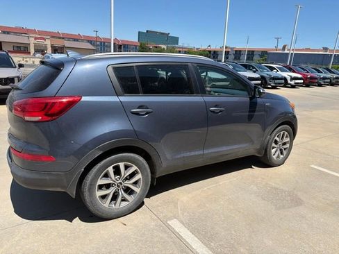 Used 2015 Kia Sportage LX AWD/4WD image 4