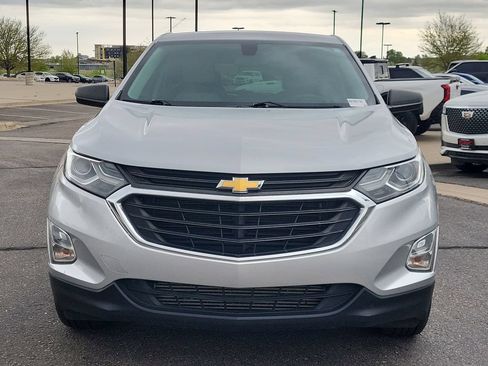 Used 2019 Chevrolet Equinox LS FWD image 9