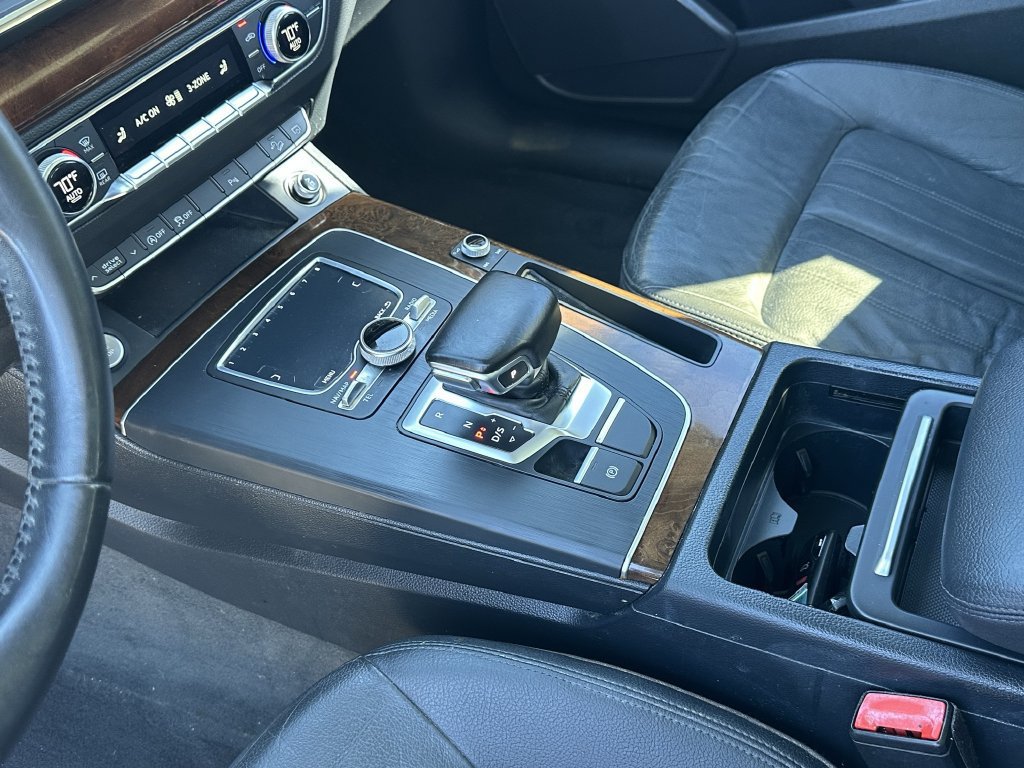 Used 2018 Audi Q5 2.0T Premium Plus w/ Premium Plus Package AWD/4WD image 23