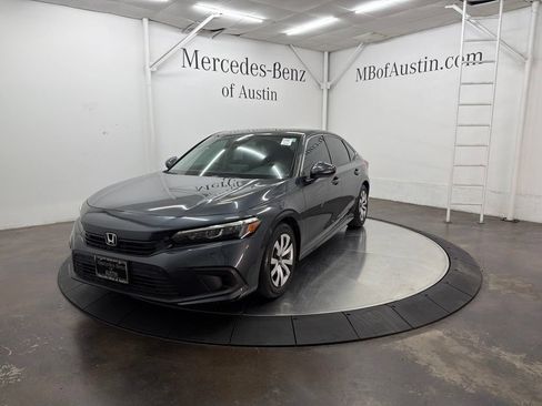 Used 2024 Honda Civic LX image 3
