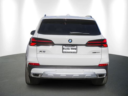 New 2026 BMW X5 xDrive40i w/ Executive Package image 5