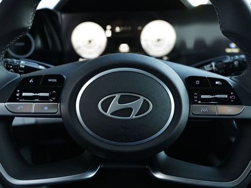 New 2026 Hyundai Elantra Limited image 12