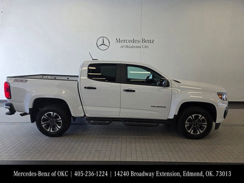 Used 2022 Chevrolet Colorado Z71 w/ Safety Package image 4