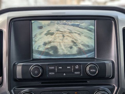 Used 2018 Chevrolet Silverado 1500 LT w/ All Star Edition image 3