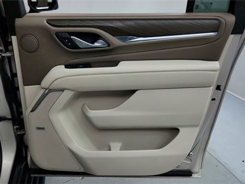 Used 2022 GMC Yukon XL Denali image 21