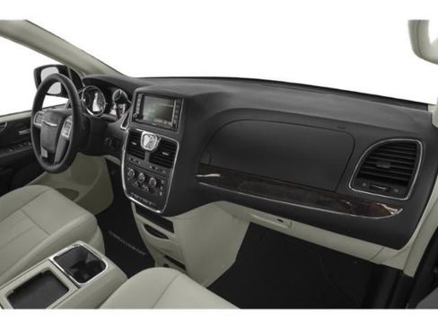 Used 2015 Chrysler Town & Country Touring w/ Driver Convenience Group FWD image 16
