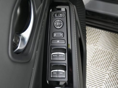 Used 2025 Honda Accord Touring image 19