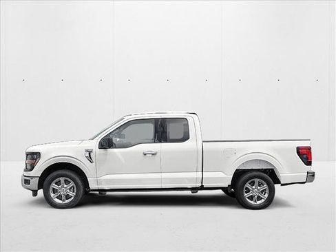 New 2025 Ford F150 XLT w/ Equipment Group 302A MID image 3