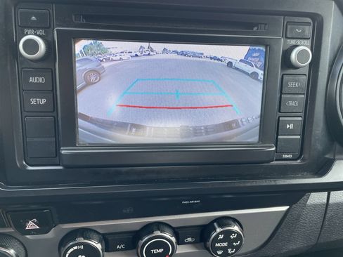 Certified 2019 Toyota Tacoma SR AWD/4WD image 19