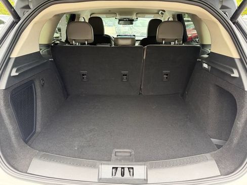 Used 2025 Lincoln Corsair FWD image 16