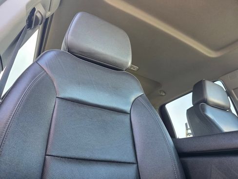 Used 2025 GMC Sierra 1500 SLT RWD image 23