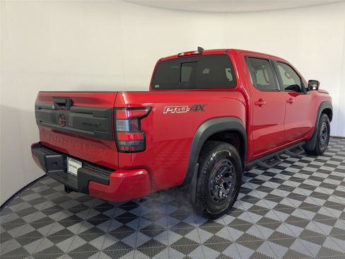 Used 2025 Nissan Frontier PRO-4X w/ Pro Convenience Package image 5