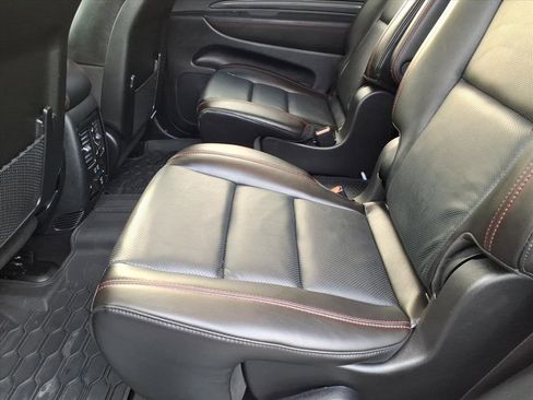 Certified 2024 Dodge Durango GT image 17