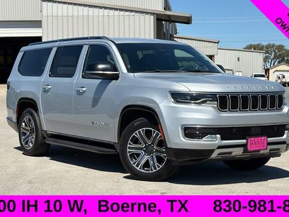 Used 2024 Jeep Wagoneer L Series II w/ Flexible Seating Group