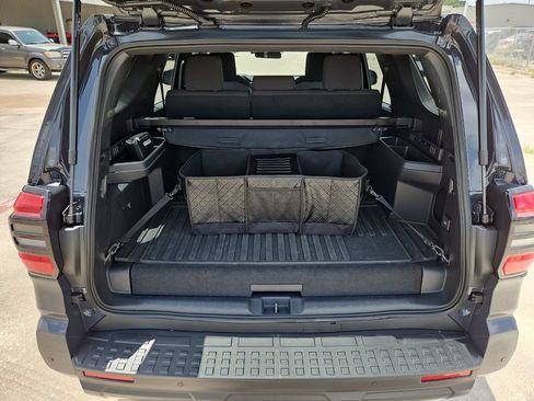 Certified 2025 Toyota 4Runner TRD Off-Road AWD/4WD image 15