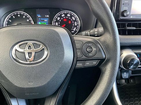Certified 2022 Toyota RAV4 XLE image 12
