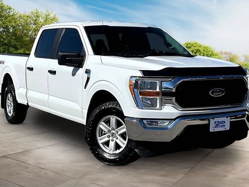 Used 2021 Ford F150 XLT AWD/4WD image 11