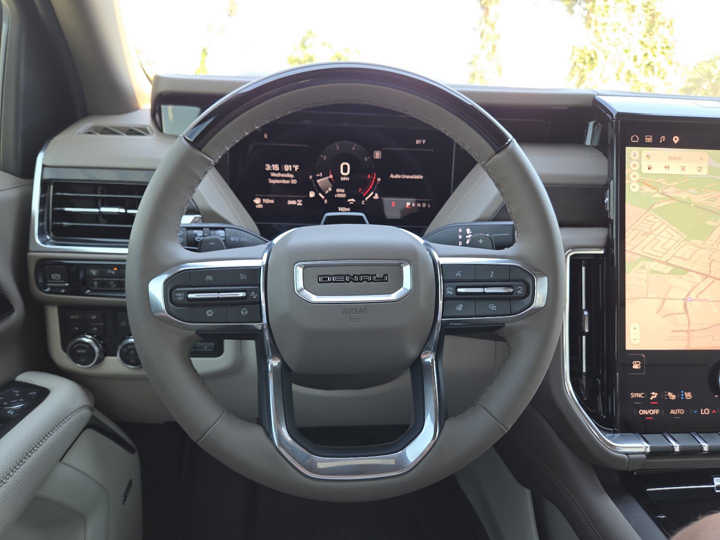 New 2026 GMC Yukon Denali w/ Denali Reserve Package AWD/4WD image 35