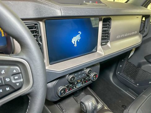 New 2026 Ford Bronco Outer Banks AWD/4WD image 27