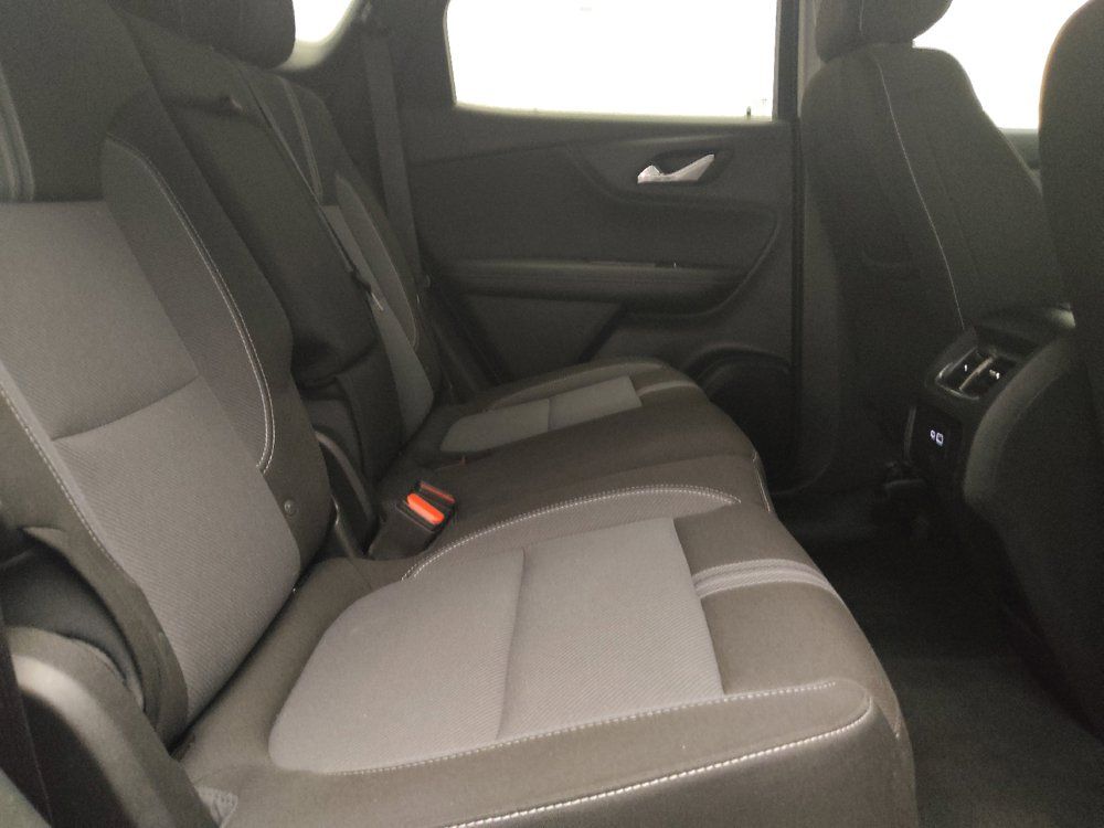 Used 2025 Chevrolet Blazer LT AWD/4WD image 19