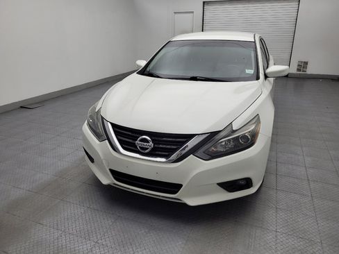Used 2016 Nissan Altima 2.5 SR FWD image 15