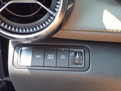 Certified 2025 Chevrolet Equinox LT w/ Convenience Package II AWD/4WD image 11