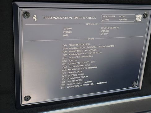 Used 2020 Ferrari Portofino RWD image 23