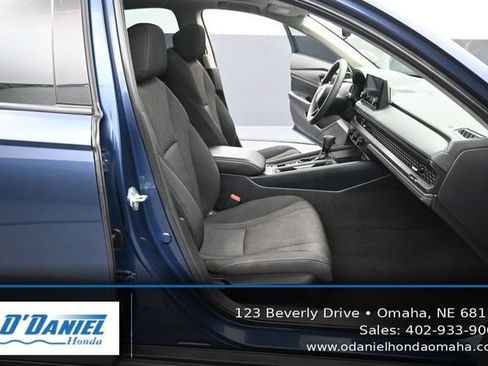 Used 2023 Honda Accord EX image 39